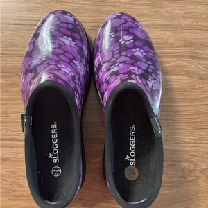 Sloggers Women's Vibrant Purple Patterned Clogs